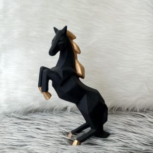 مجسمه اسب مدل ۰۱